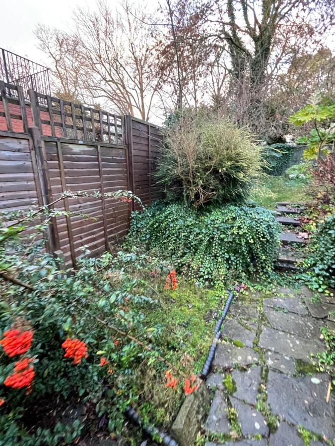 Spacious & Charming Garden Flat -Zone 2- Great For Central London Access Buitenkant foto