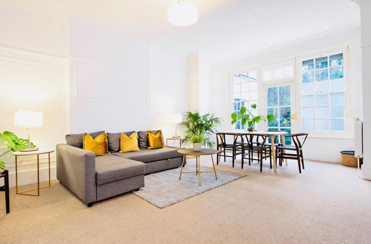 Spacious & Charming Garden Flat -Zone 2- Great For Central London Access Buitenkant foto