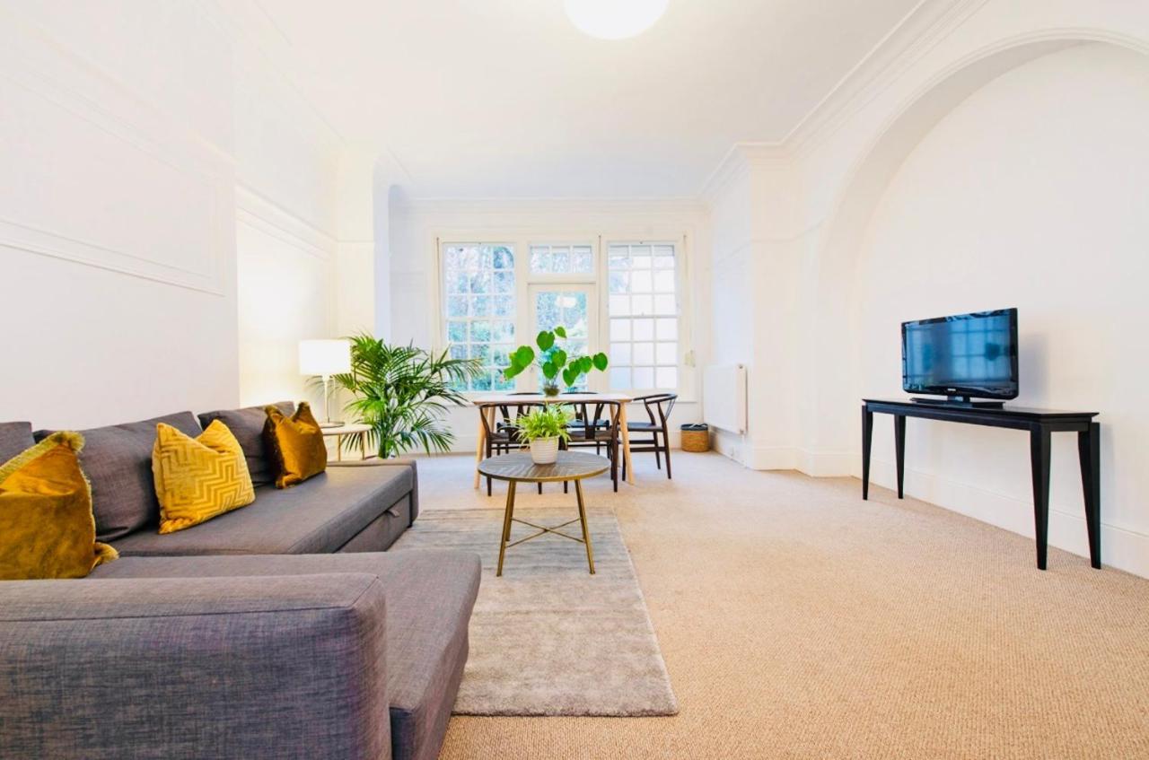 Spacious & Charming Garden Flat -Zone 2- Great For Central London Access Buitenkant foto